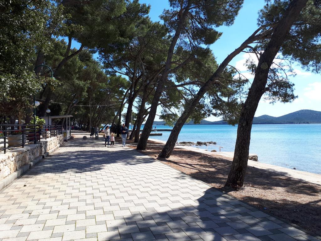 Mobile Homes Malu Biograd Na Moru Dış mekan fotoğraf